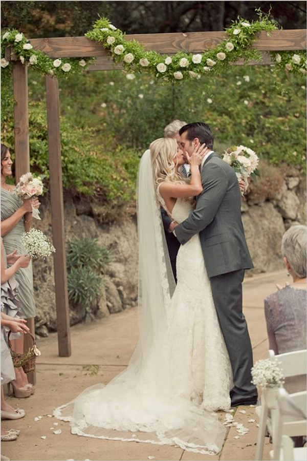 Simple Straps Sleeveless A-Line Bridal Wedding Dress