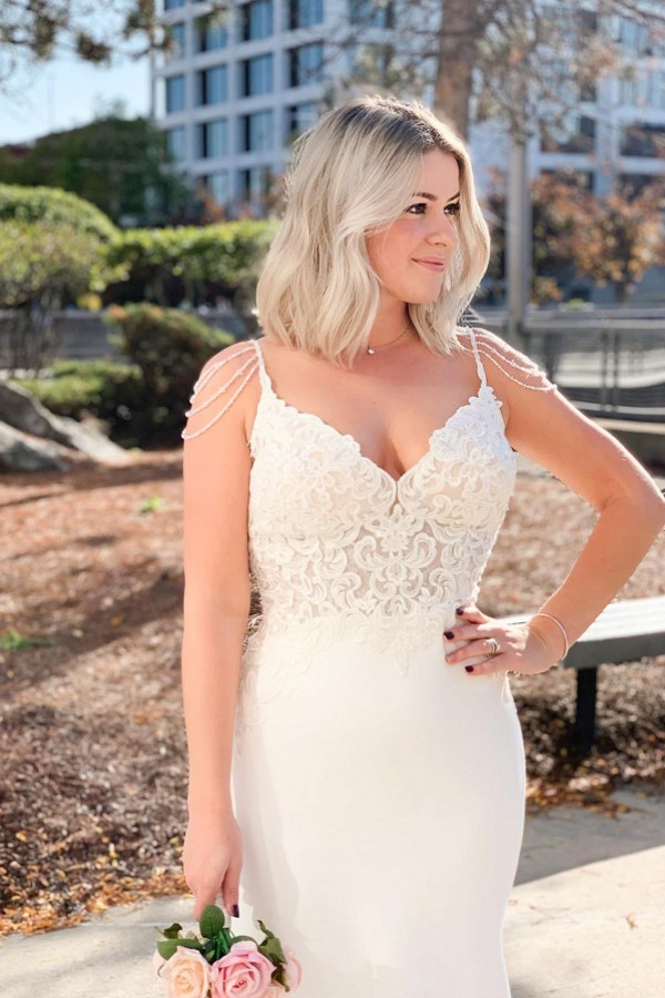 Spaghetti Strap Floral Lace V-Neck Mermaid Wedding Dress with Sweep Train