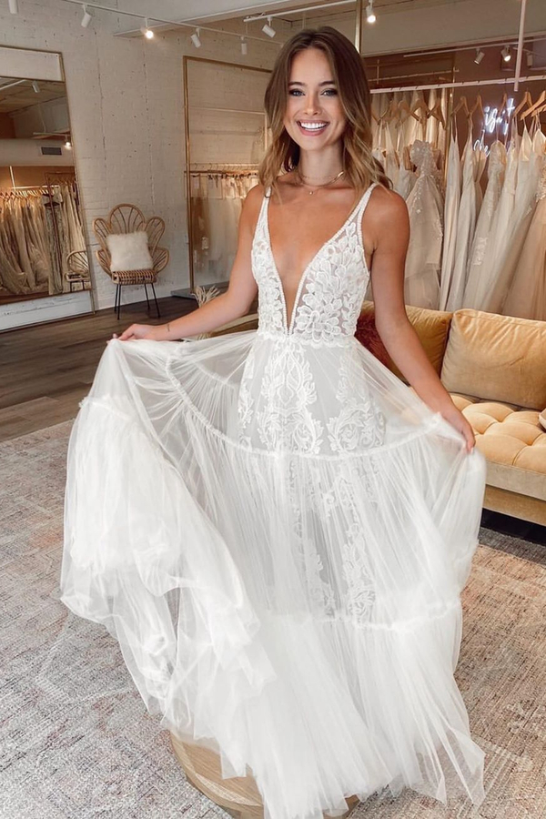 Spaghetti Straps Tulle A-Line Wedding Dress Deep V-Neck Lace Dress for Bride