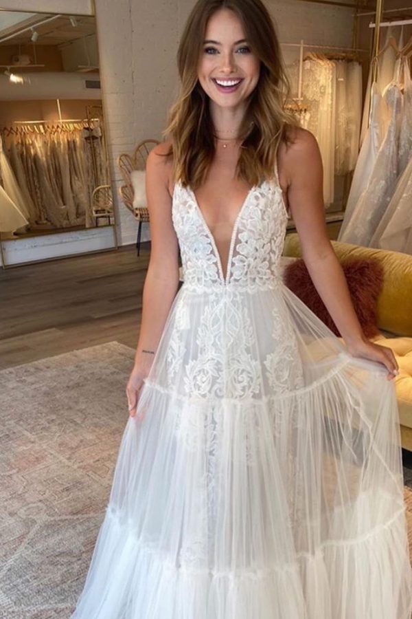 Spaghetti Straps Tulle A-Line Wedding Dress Deep V-Neck Lace Dress for Bride