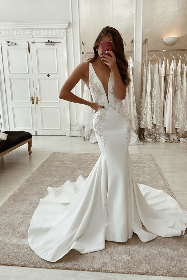 Straps Appliques V-neck Wedding Dresses | Mermaid Backless Bridal Gowns