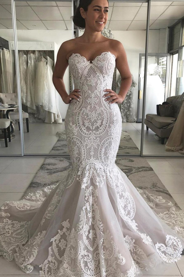Stunning Sweetheart Ivory Mermaid Lace Wedding Dress