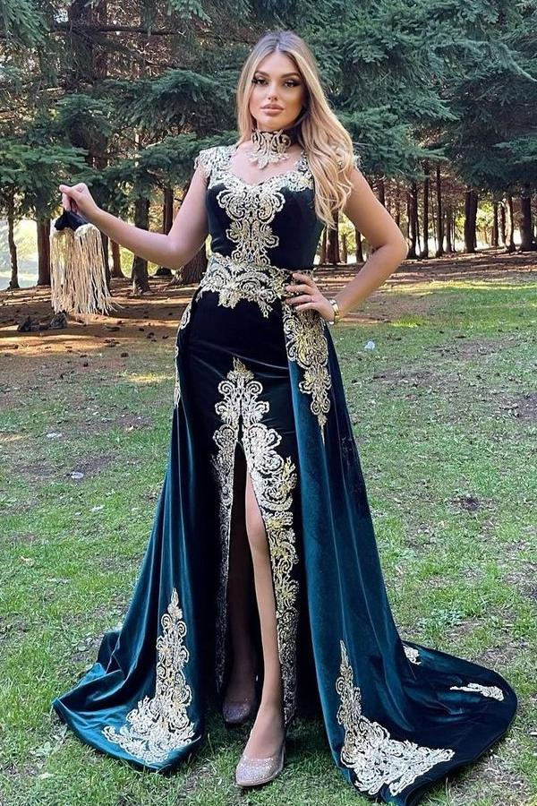 Stunning Velvet Evening Dress Sleeveless Gold Appliqué Formal Dress with Detachable Train