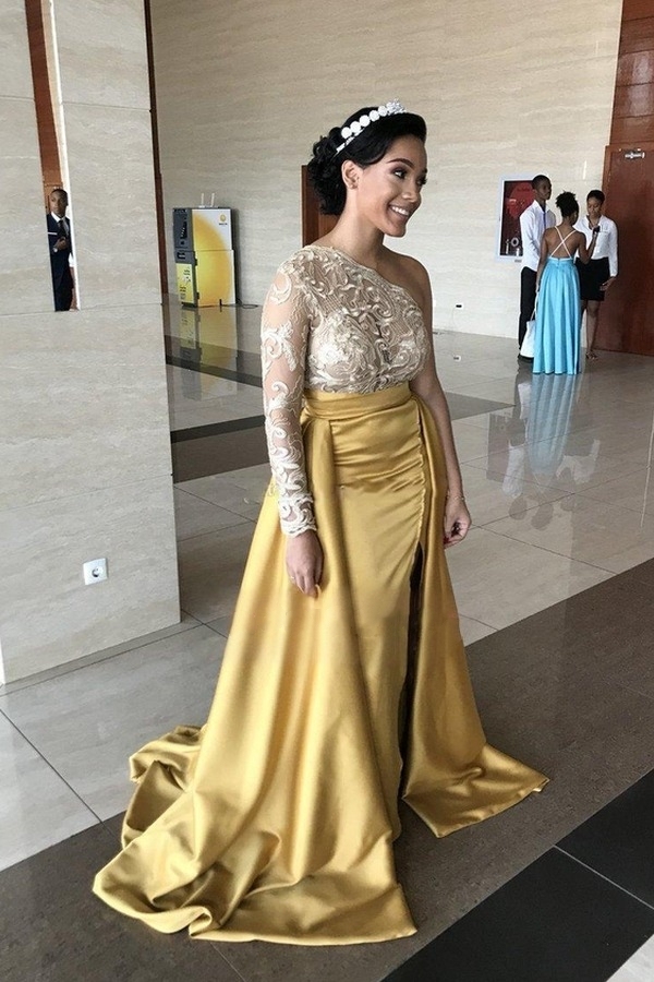 Sweetheart Sheath Lace Prom Dress | Beaded Belt Long Evening Gown with Train