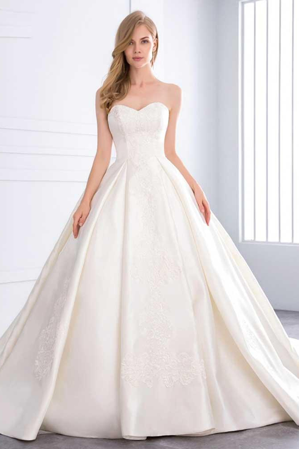 Sweetheart Strapless Lace Ball Gown with Open Back