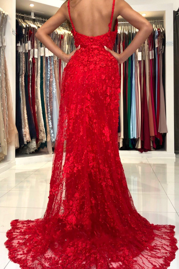 V-Neck Red Lace Appliqués Mermaid Evening Gown
