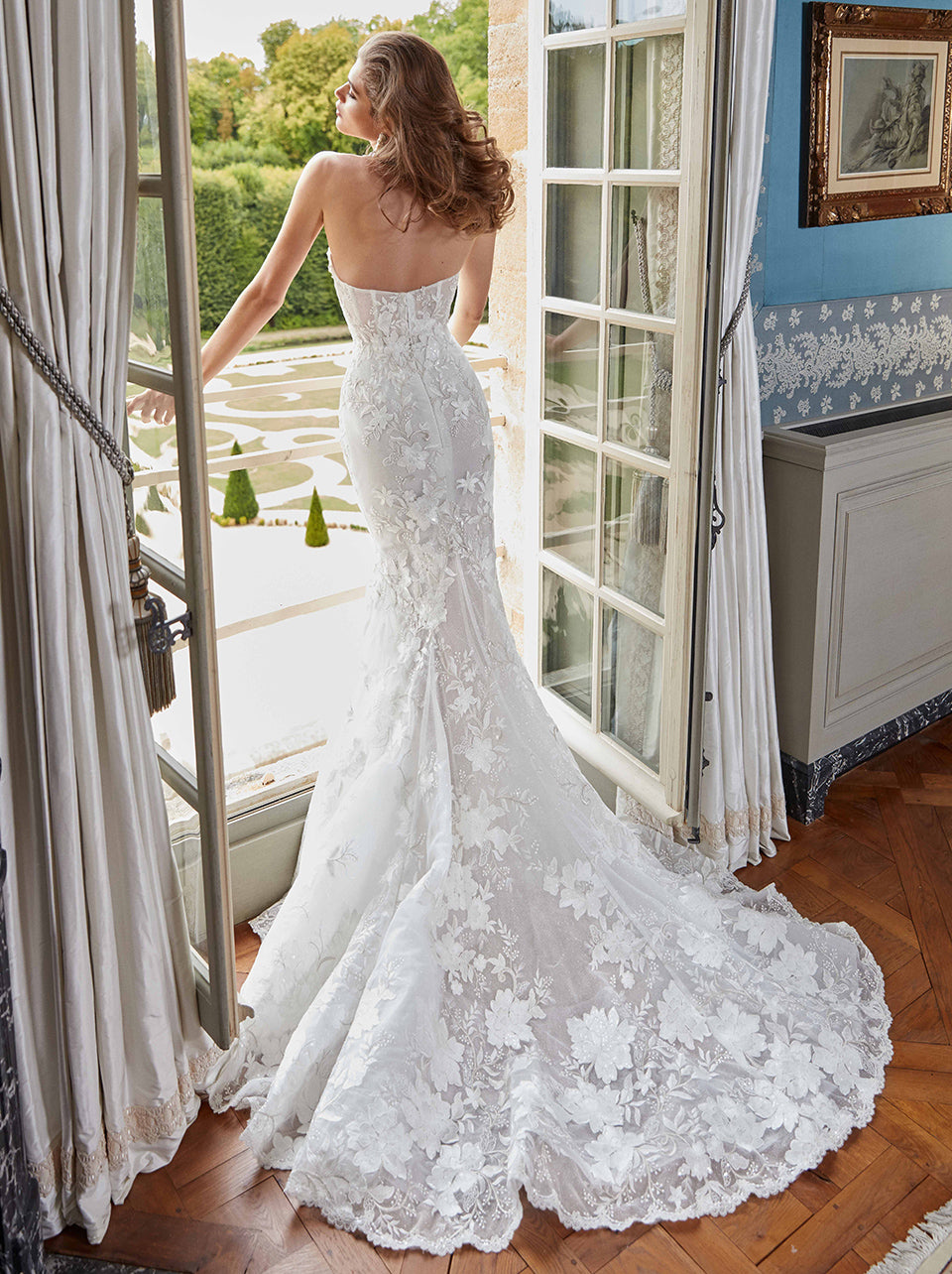 Chicloth Sweetheart Mermaid Wedding Dress With Lace Appliques