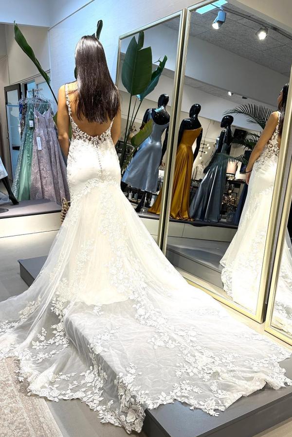 Chicloth Spagetti-Straps Sleeveless Mermaid Wedding Dress Lace V-Neck