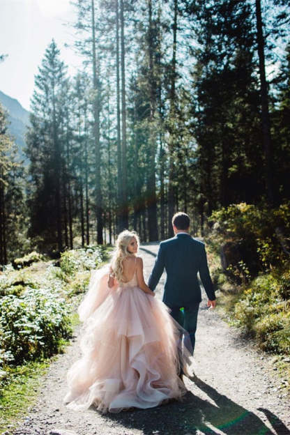Chicloth Pink Spaghetti-Straps Wedding Dress Tulle Backless Long