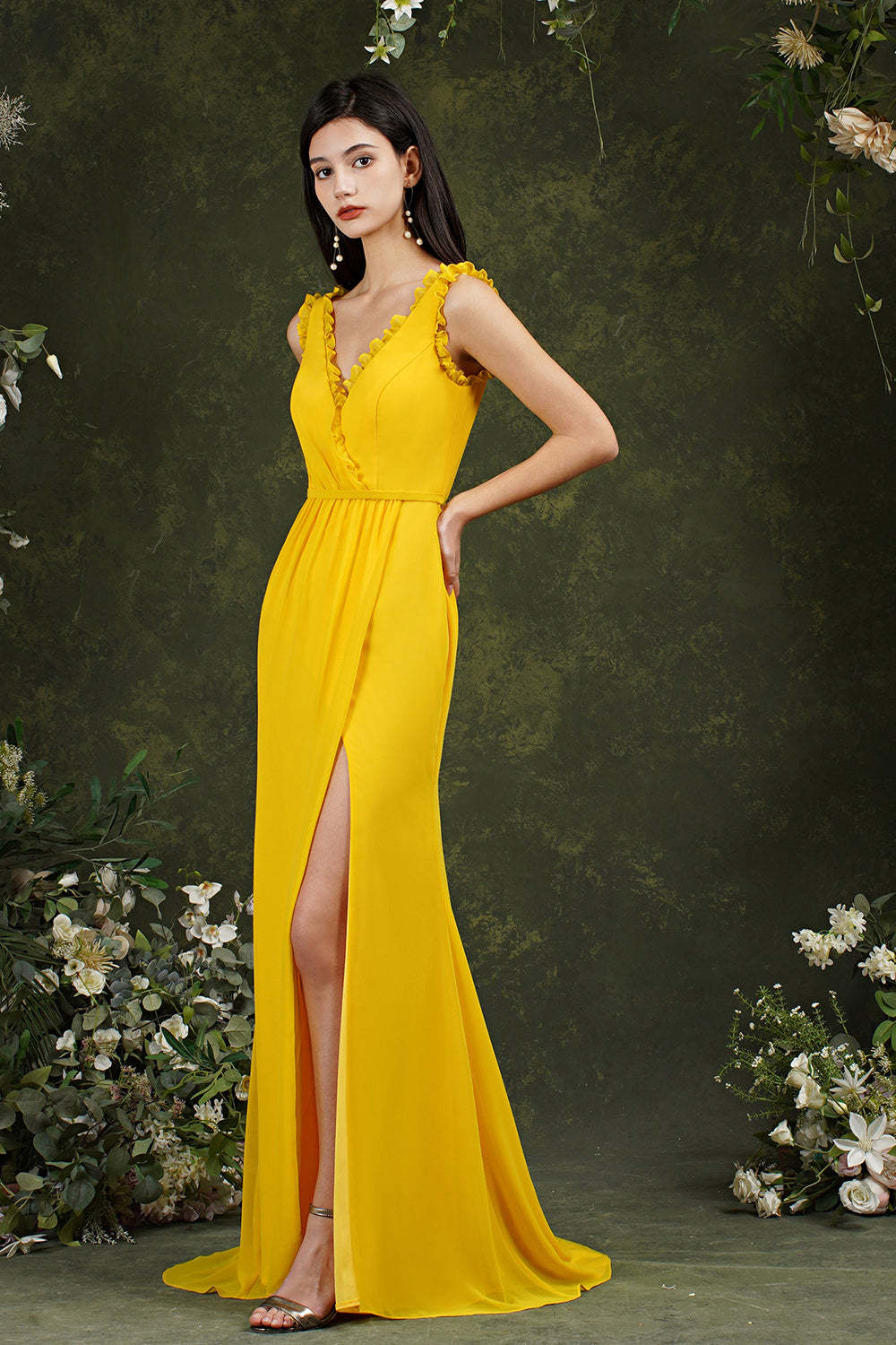 Chicloth V-Neck Bridesmaid Dress Chiffon With Slit