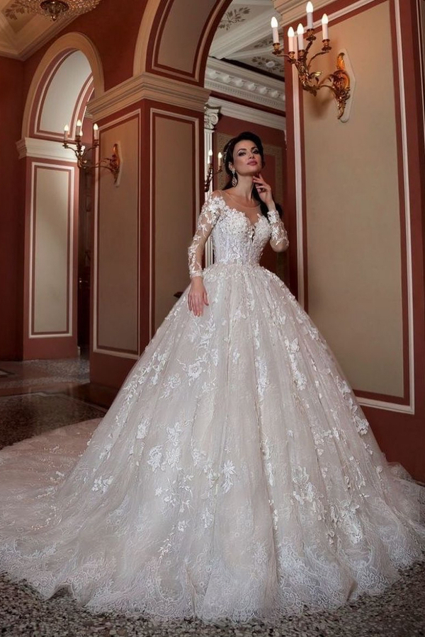 Luxurious Long Sleeve Lace Applique A-Line Wedding Dress