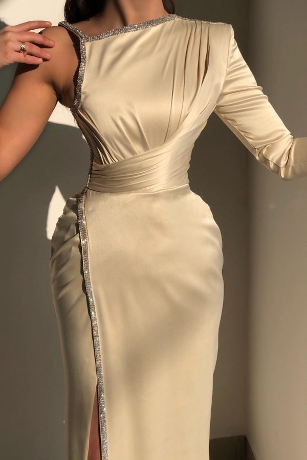 One-Shoulder Long Sleeves Ivory Column High Split Prom Dress