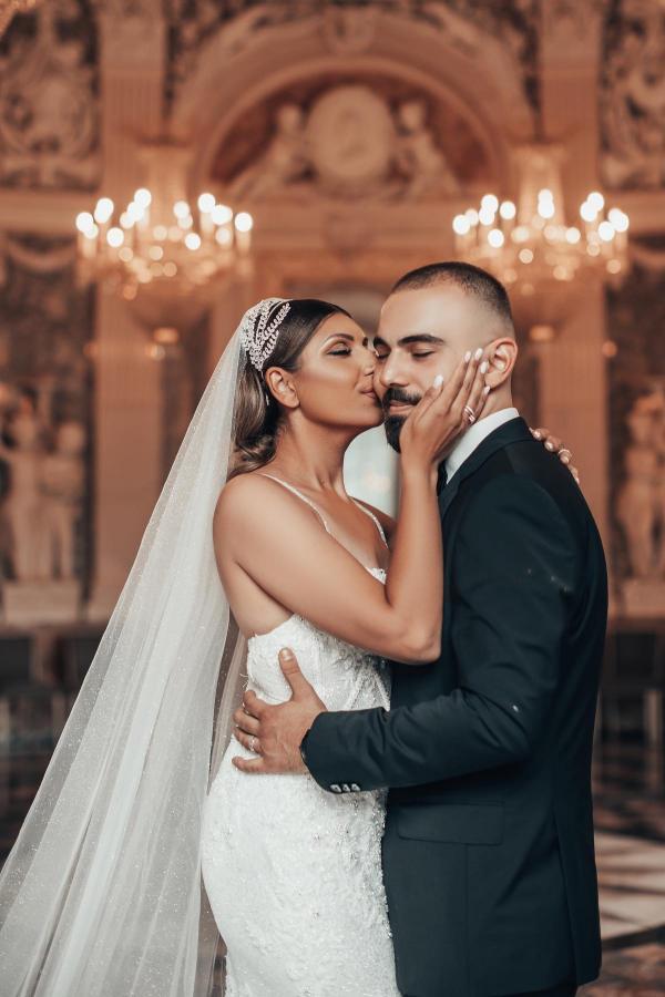 Chicloth Spaghetti-Straps Sweetheart Wedding Dress Lace Mermaid Sleeveless