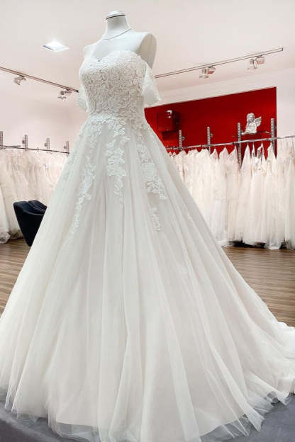 Chicloth Off The Shoulder Tulle Lace Ivory Ruffles A-Line Wedding Dresses