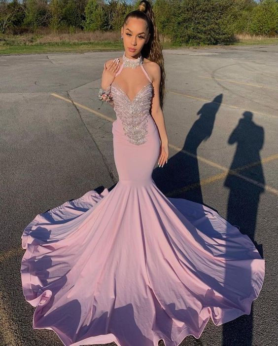 Elegant Sweetheart Pink Sequined Mermaid Prom Dress