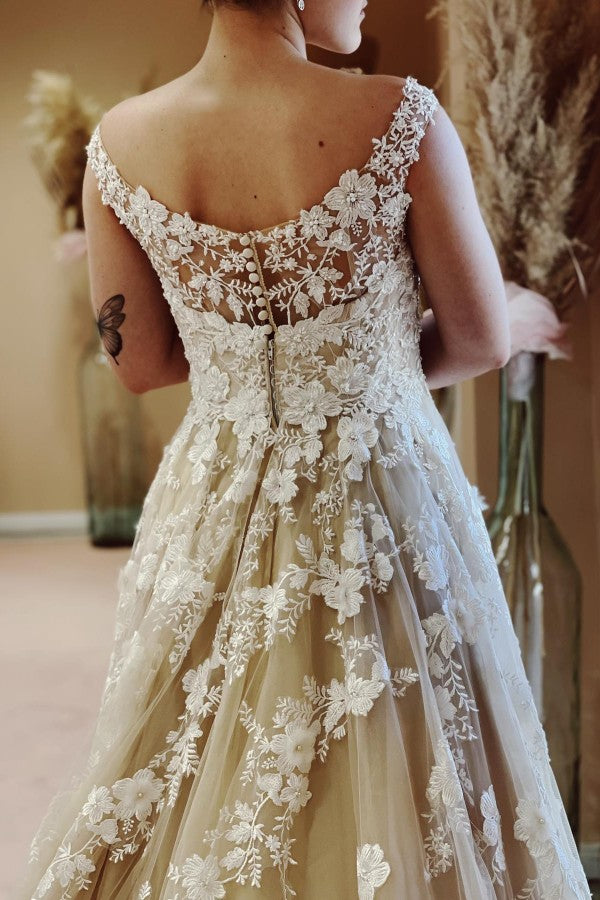 Chicloth Off-the-Shoulder Appliques Wedding Dress Champagne Sleeveless