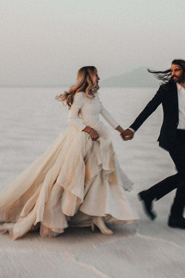 Chicloth Simple Long Sleeves Wedding Reception Dress Tulle