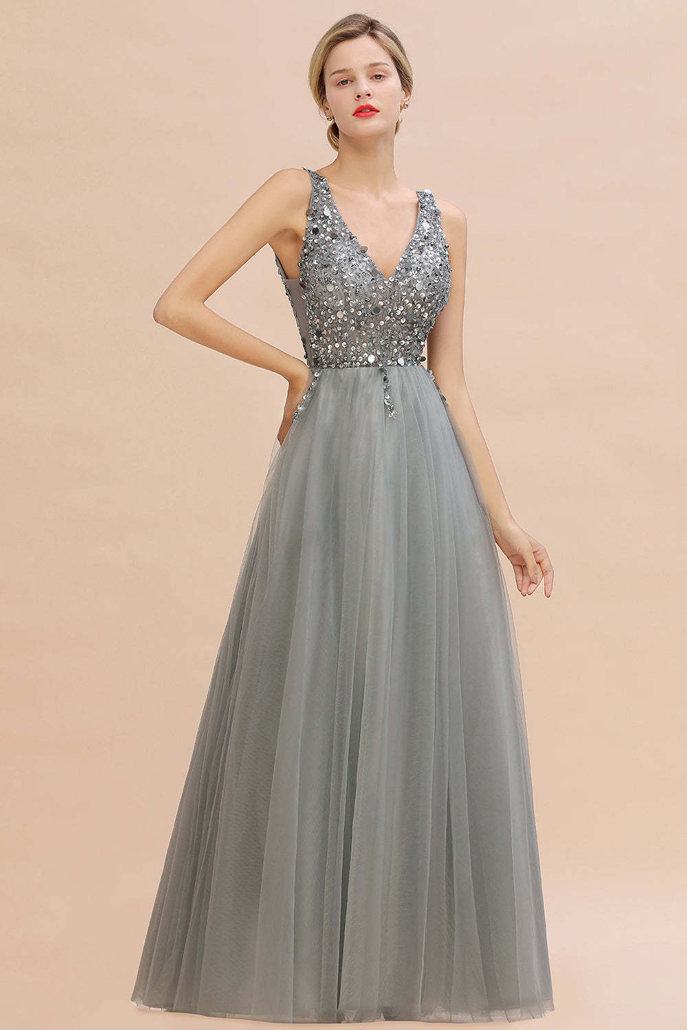 Chicloth Glamorous V-Neck Sleeveless Prom Dress Long Tulle Evening Gowns With Crystals
