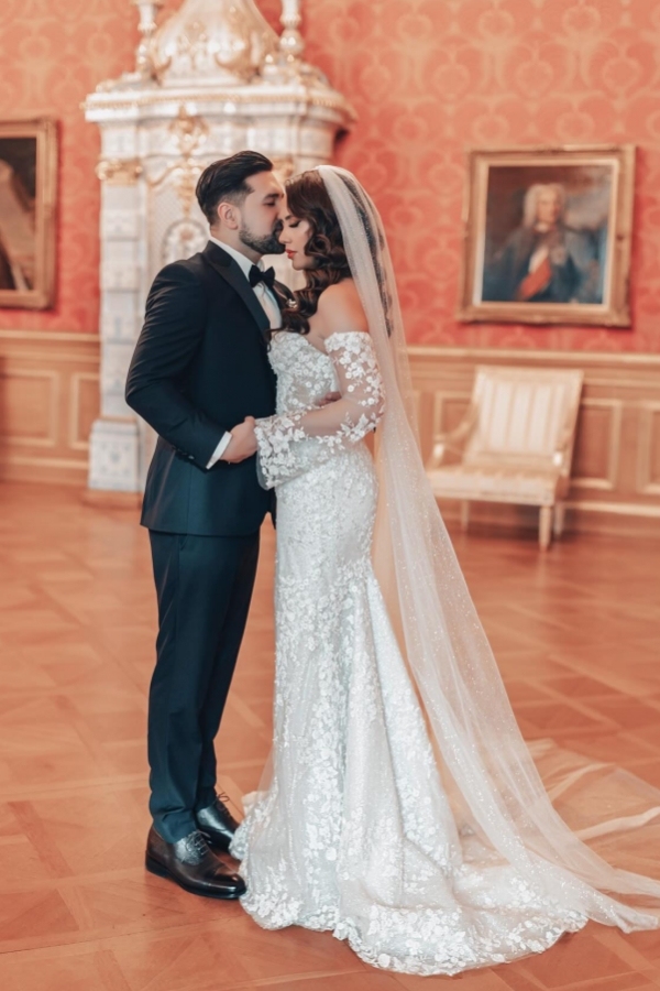 Elegant lace wedding dresses | Mermaid wedding dresses online