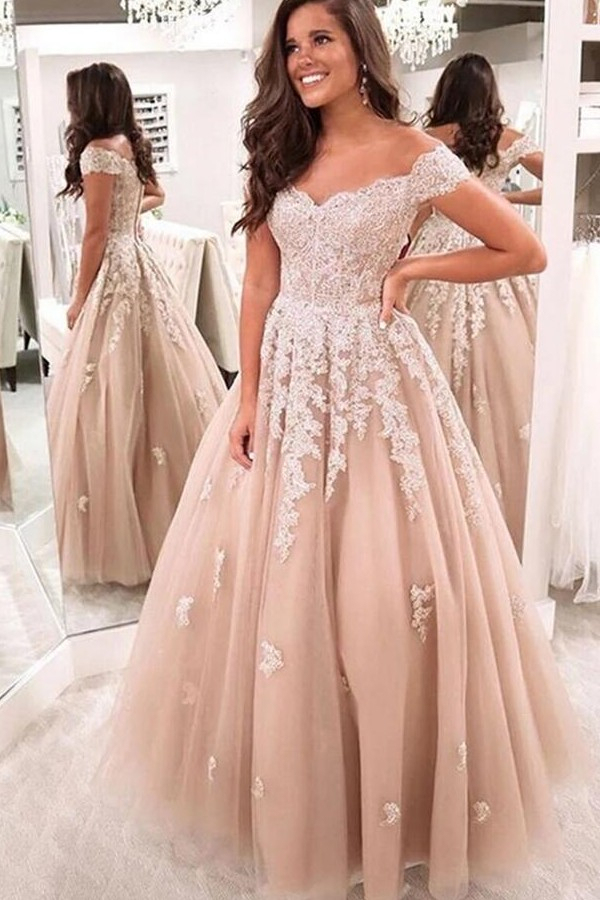 Off the Shoulder A-Line Wedding Gown with Tulle Lace Appliques