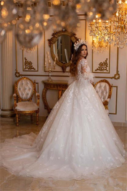 Chicloth Long Sleeves Princess Wedding Dress Ball Gown With Lace Feather