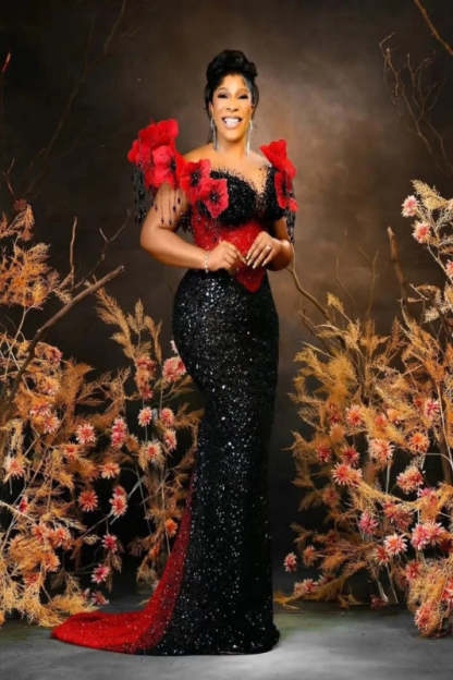 Chic V-Neck Appliques Mermaid Sequins Tassel Evening Dress
