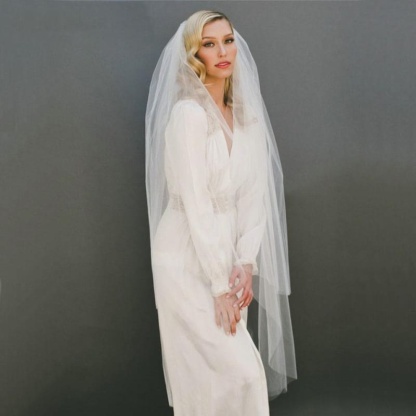 Cut Edge 120cm With Comb Two Layers Wedding Veils | Bridelily - wedding veils