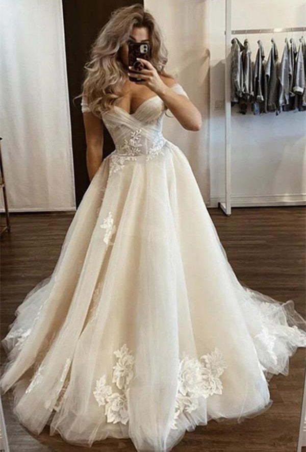Chicloth Off-the-Shoulder Tulle Wedding Dress Long With Appliques
