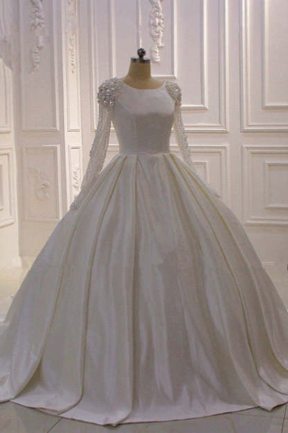 Chicloth Ball Gown Satin Long Sleeves Wedding dress Jewel Ruffles Flowers Bedaings Bridal Gowns On sale