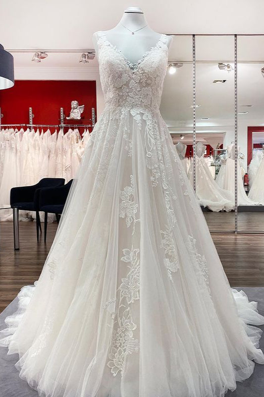 Chicloth Simple Tulle Lace V Neck Appliques A-Line Wedding Dresses Long