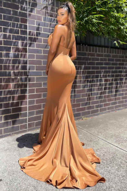 Chicloth Spaghetti-Straps Mermaid Prom Dress Long Sleeveless With Sequins
