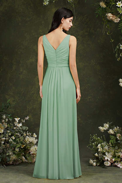 Chicloth Sleeveless Bridesmaid Dress Long With Slit Online