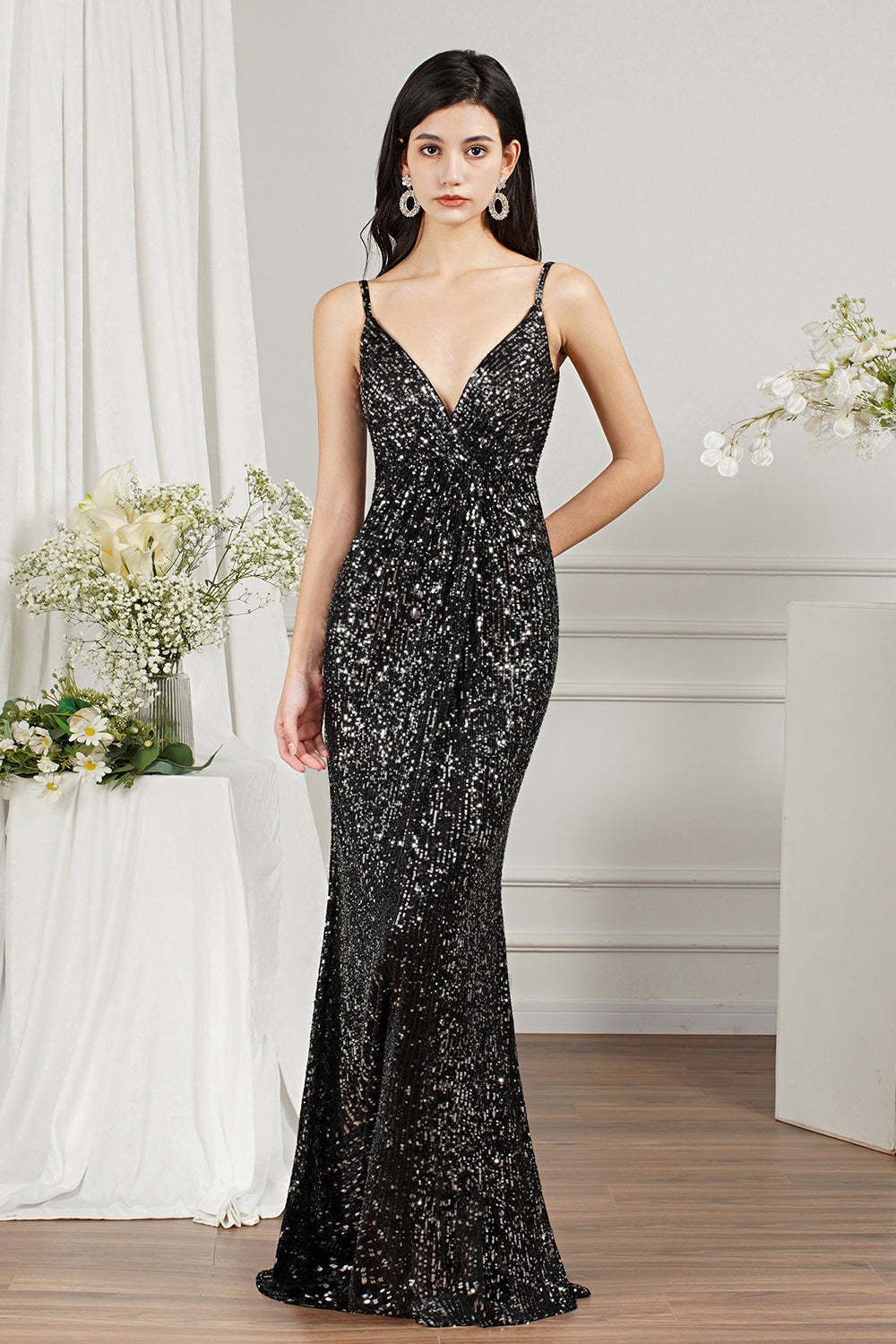 Chicloth Spaghetti-Straps Sequins Bridesmaid Dress Sleeveless