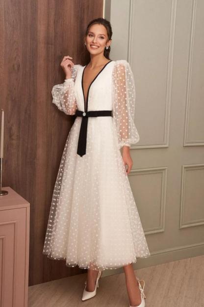 Chicloth Long Sleeves Tulle Wedding Dress V-Neck Tea Length
