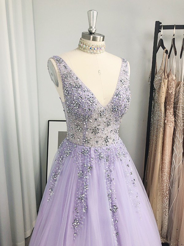 Lavender V-Neck Lace Appliques A-Line Prom Dress