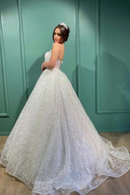 Chicloth White Ball Gown Wedding Dress Lace With Off-the-Shoulder