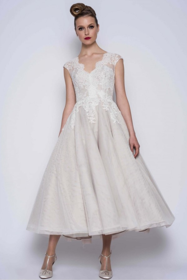 Cap Sleeve V-Neck Princess Ankle-Length Wedding Dress