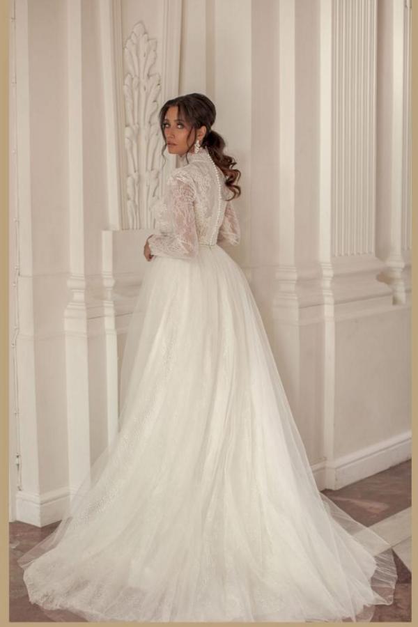 Designer Wedding Dresses With Sleeves | Boho wedding dresses with lace
