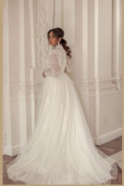 Designer Wedding Dresses With Sleeves | Boho wedding dresses with lace