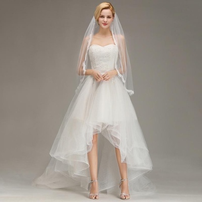 Eyelash Short One Layer Tulle Wedding Veils | Bridelily - wedding veils