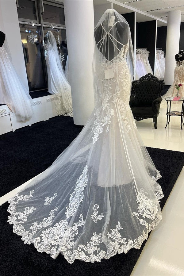 Chicloth Spaghetti-Straps Lace Wedding Dress Mermaid Sleeveless