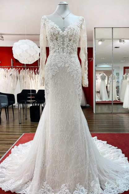 Chicloth Sweetheart Long Sleeves Tulle Ivory Mermaid Wedding Dresses