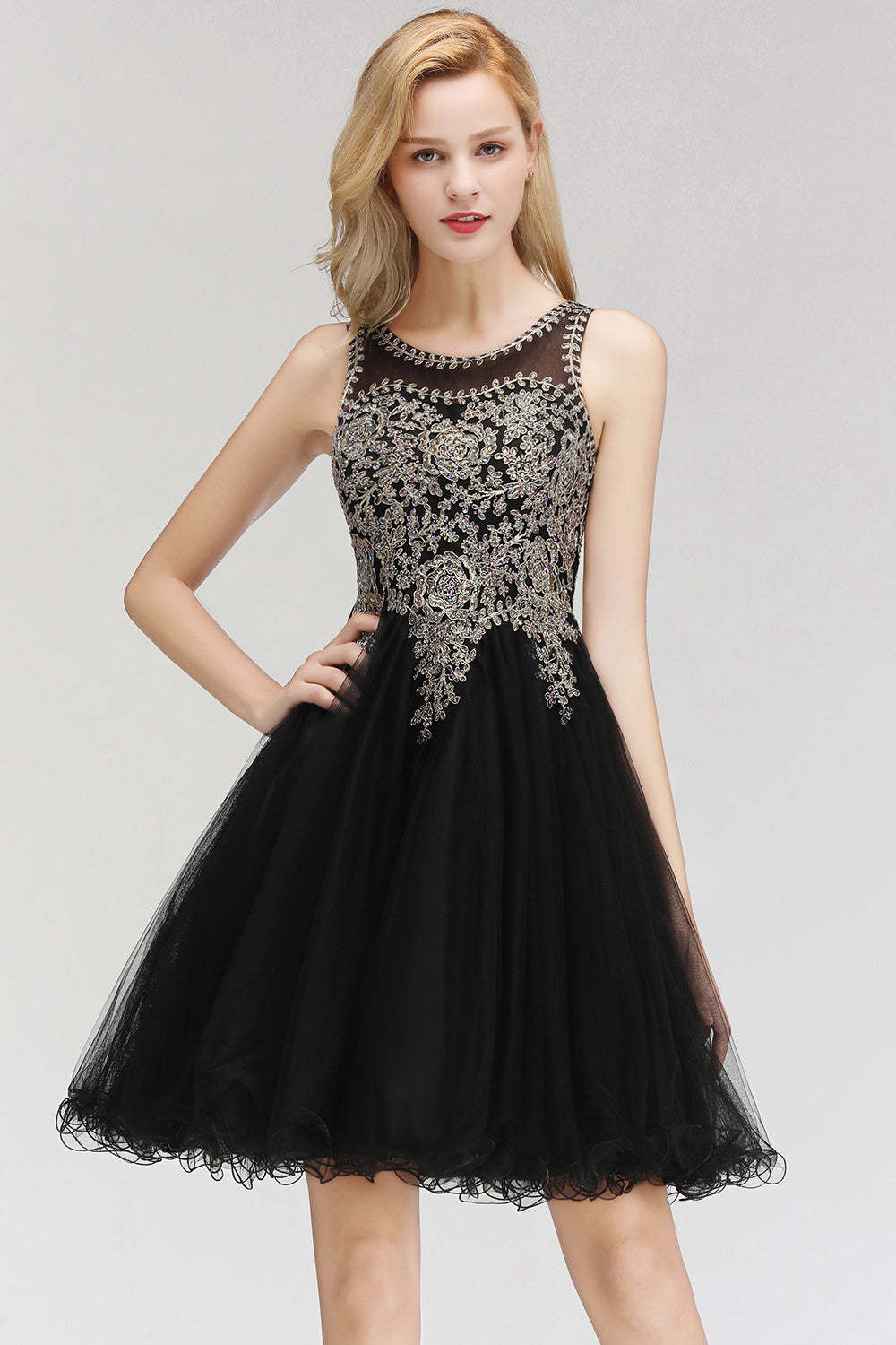Chicloth A-line Tulle Lace Homecoming Dress with Beadings
