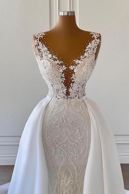 Chicloth Gorgeous White Mermaid Wedding Dress Lace Appliques With Overskirt