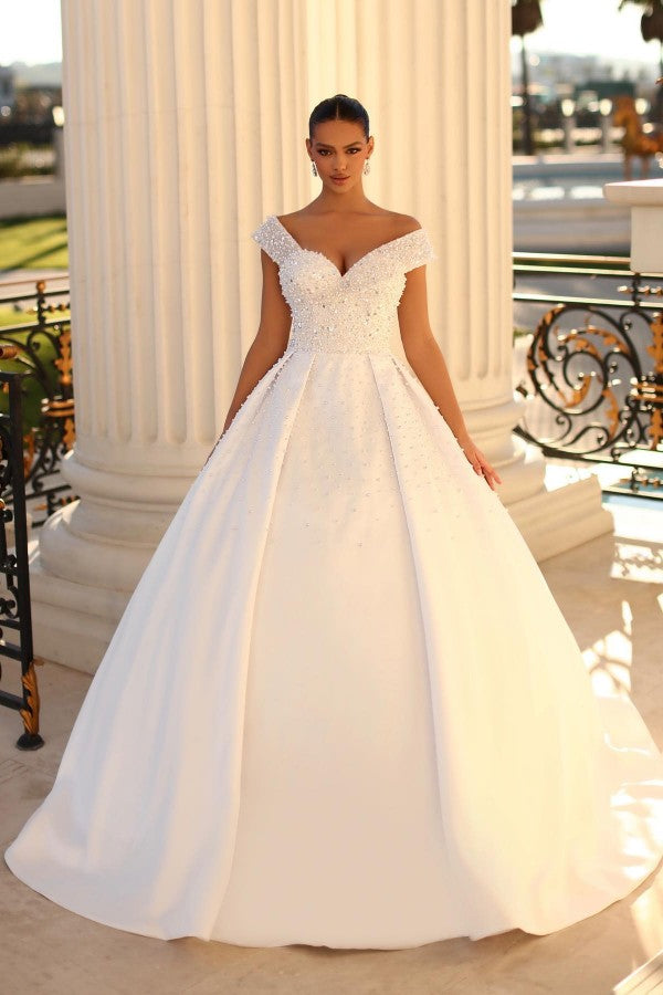 Chicloth Ball Gown Wedding Dress Satin Off-the-Shoulder