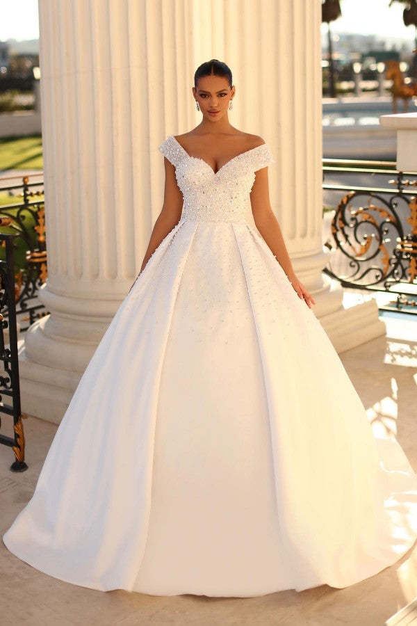Chicloth Ball Gown Wedding Dress Satin Off-the-Shoulder