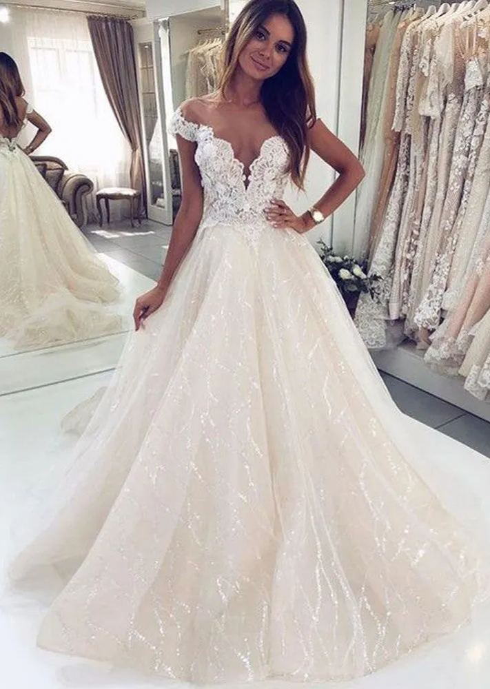 Chicloth Cap Sleeves Wedding Dress Open Back WIth Appliques