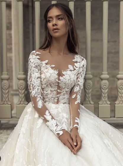 Chicloth Long Sleeves Wedding Dress Princess With Lace Appliques