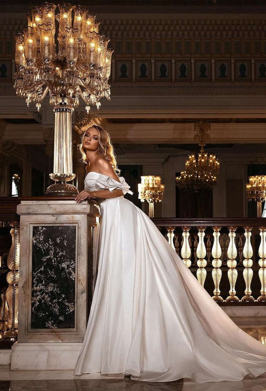 Chicloth Off-the-Shoulder Overskirt Wedding Dress Mermaid Lace Bridal Gown