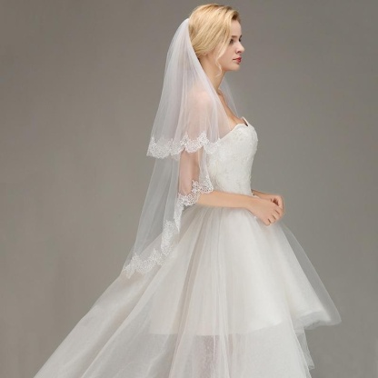 Lace Edge Short with Comb Two Layers Wedding Veils | Bridelily - wedding veils